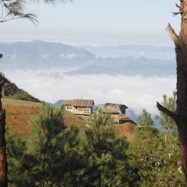 Family terraces and cafés for calm evenings in Baixa